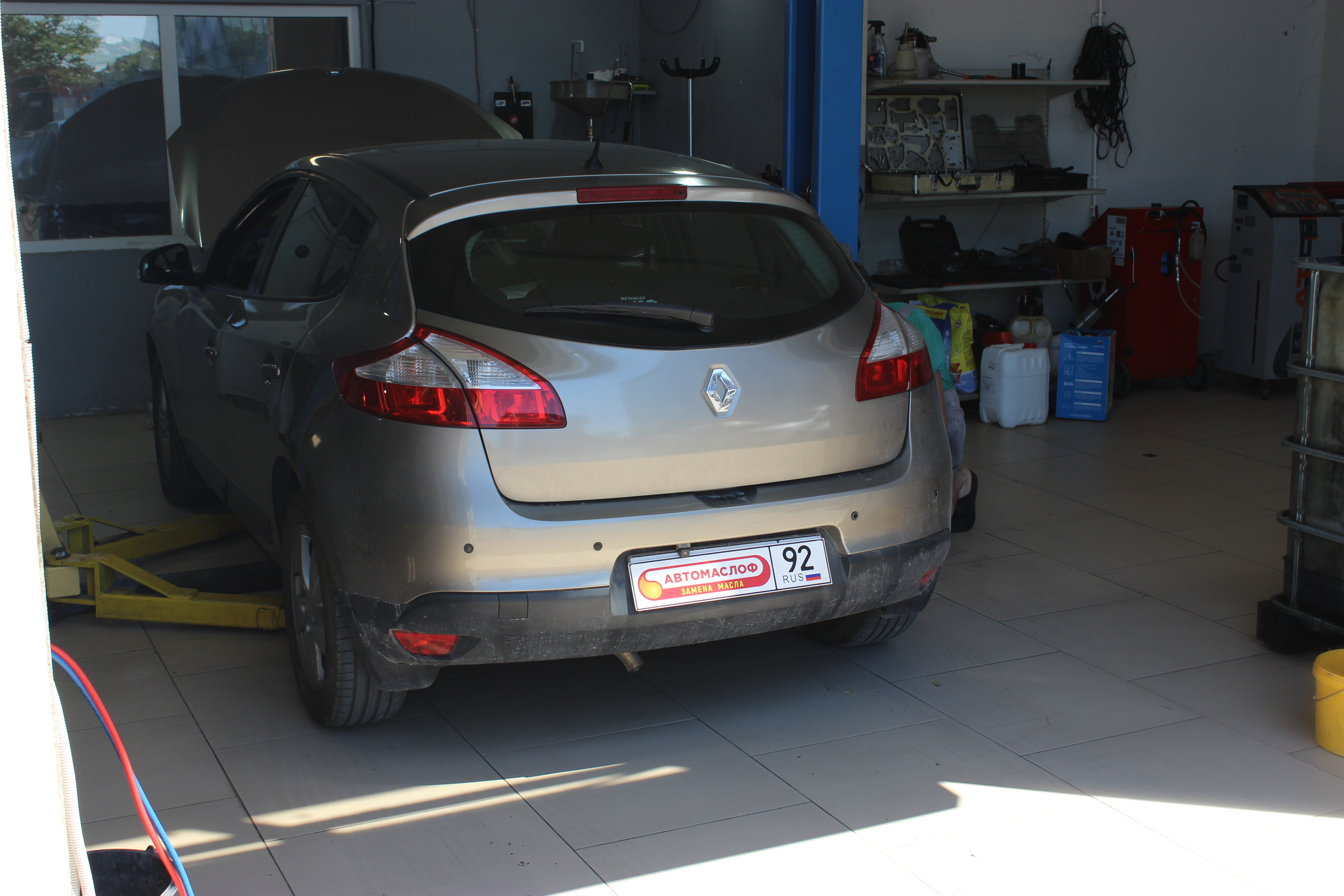 Аппаратная замена масла в АКПП Renault Megane 1.6 DP0